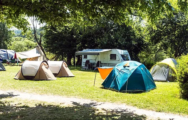 ou ce loger dans Barcelone ? Vacances en camping au bord de la mer.